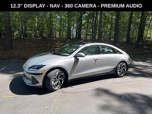 Used 2024 Hyundai Ioniq 6 Limited image 3