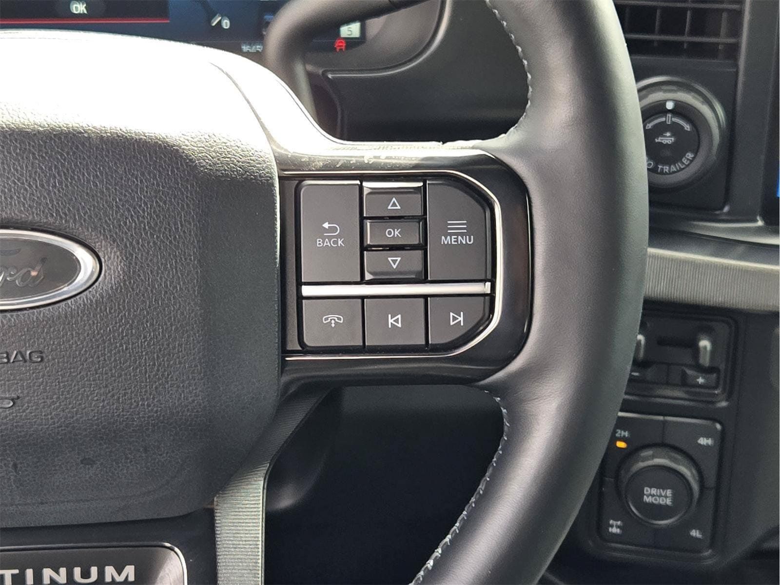 Certified 2025 Ford F250 Platinum AWD/4WD image 27
