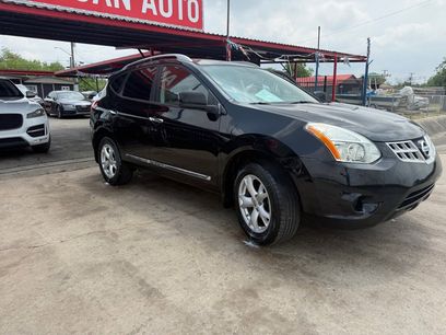 Used 2011 Nissan Rogue SV w/ Premium Pkg
