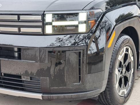 Certified 2025 Hyundai Santa Fe SEL image 7