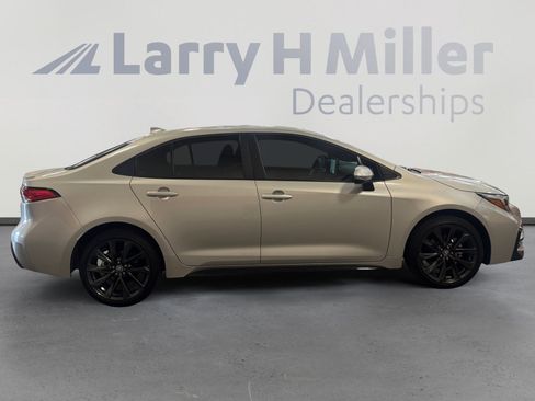 Used 2026 Toyota Corolla SE w/ SE Package FWD image 6