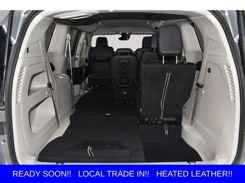 Used 2019 Chrysler Pacifica Touring-L w/ Advanced Safetytec Group FWD image 18