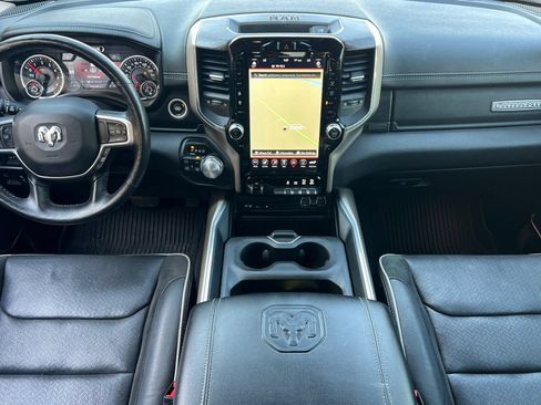 Used 2019 RAM 1500 Laramie AWD/4WD image 14