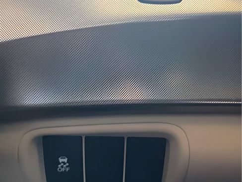 Used 2011 Acura TL w/ Technology Package FWD image 18