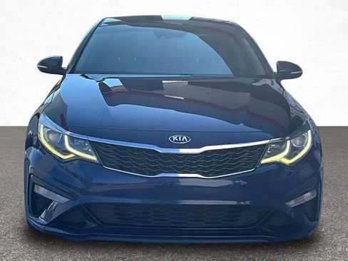 Used 2019 Kia Optima LX image 3
