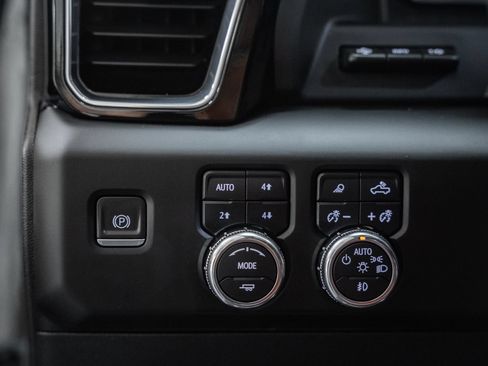 Used 2023 GMC Sierra 1500 Denali Ultimate AWD/4WD image 47