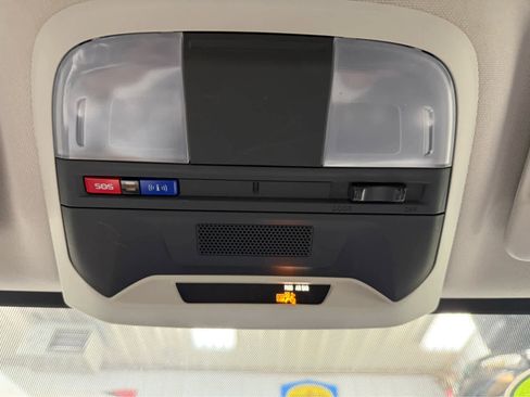 Used 2023 Subaru Crosstrek 2.0i Premium image 25