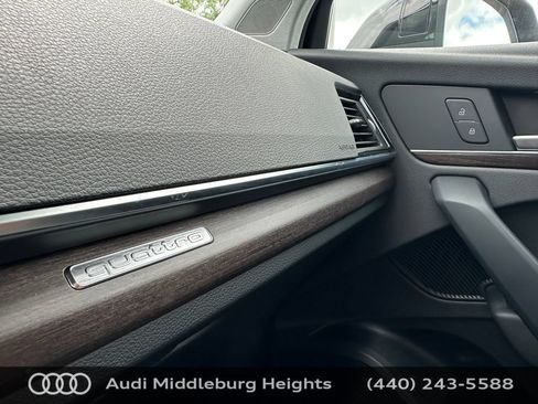 Certified 2023 Audi Q5 2.0T Premium Plus w/ Premium Plus Package AWD/4WD image 38