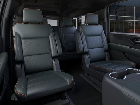 New 2026 GMC Yukon XL AT4 AWD/4WD image 17