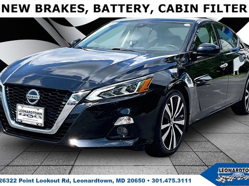 Used 2019 Nissan Altima 2.5 SV FWD image 1