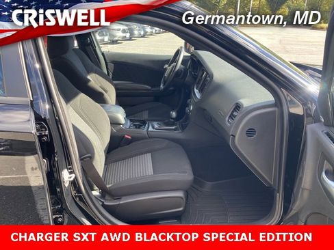 Used 2023 Dodge Charger SXT w/ Blacktop Special Edition image 28