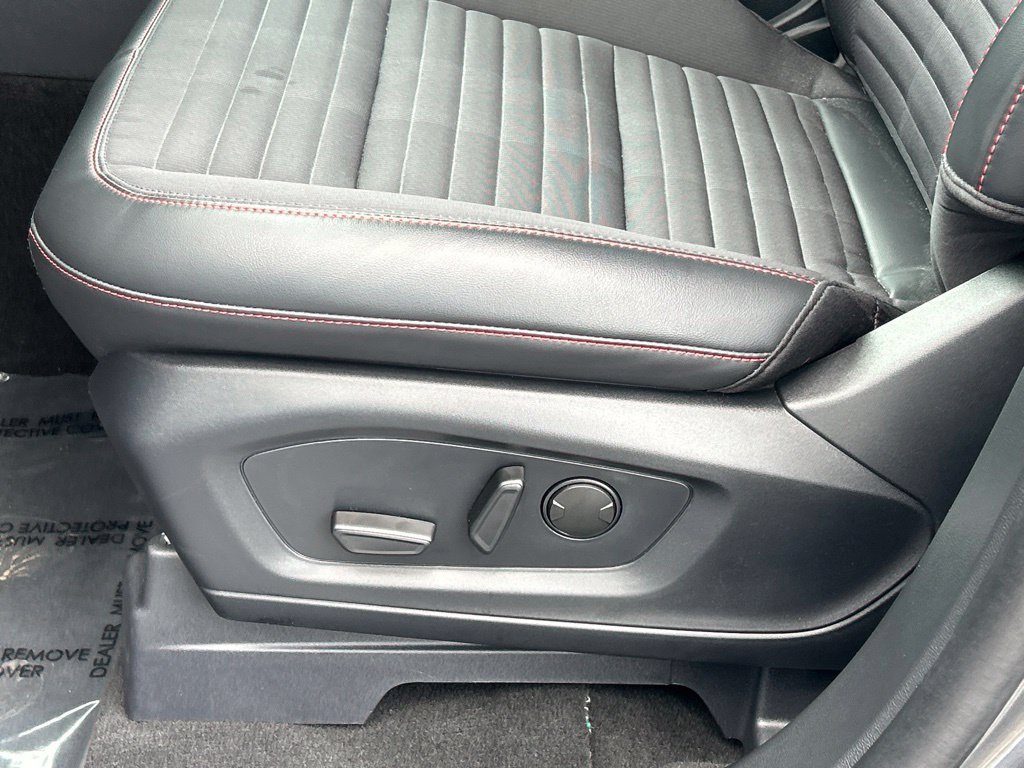 Used 2026 Ford Explorer ST-Line w/ ST-Line Street Pack RWD image 16
