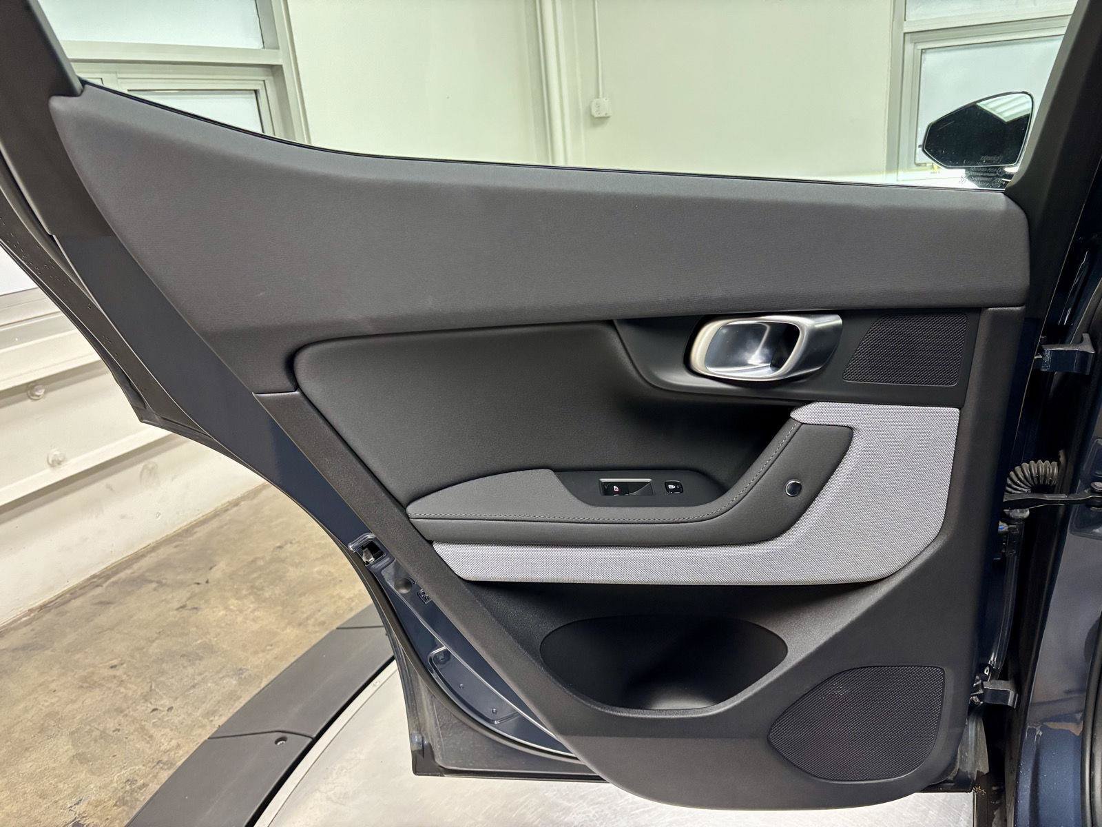 Used 2024 Polestar Polestar 2 AWD/4WD image 17