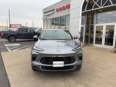 Used 2024 Buick Encore GX Preferred w/ Comfort Package image 9