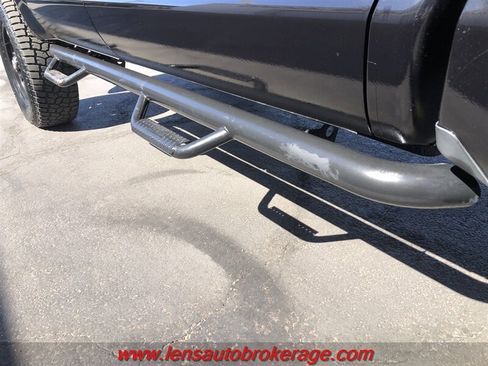 Used 2015 Toyota Tundra SR5 AWD/4WD image 25