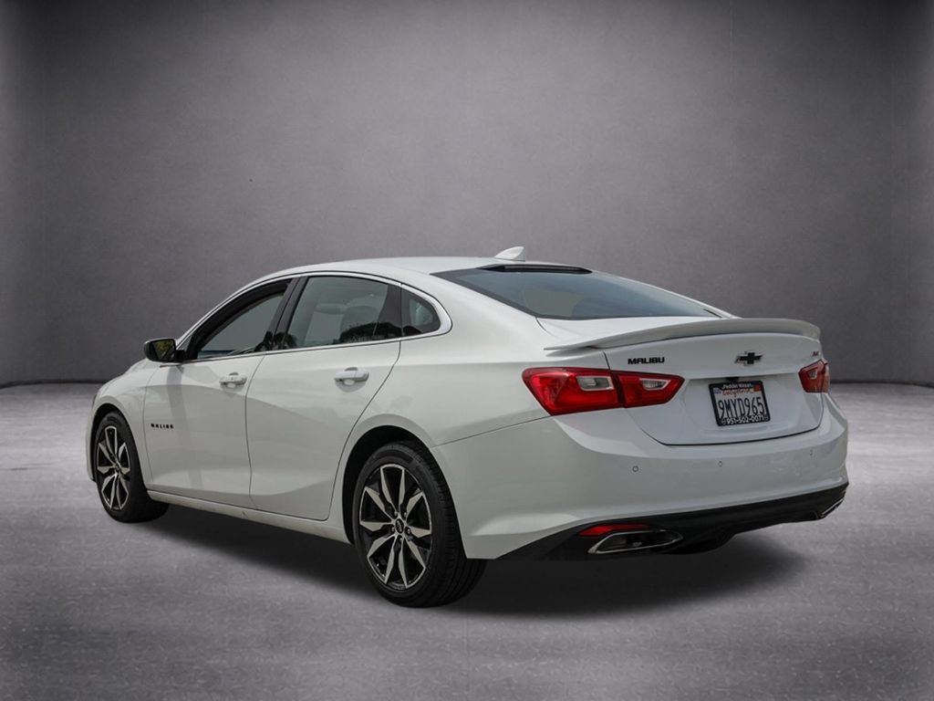 Used 2025 Chevrolet Malibu RS FWD image 7