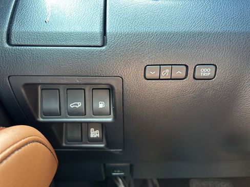 Used 2015 Lexus RX 450h AWD image 24