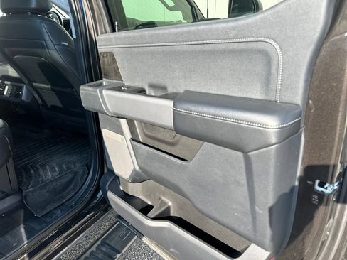 Used 2024 Ford F250 Lariat w/ Sport Appearance Package AWD/4WD image 21