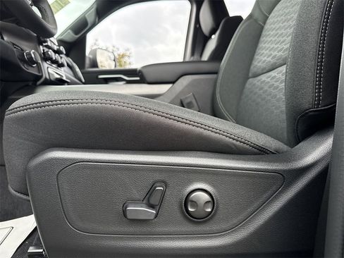 New 2026 RAM 1500 2WD Crew Cab image 12