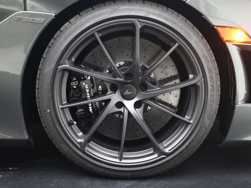 New 2026 McLaren 750S Spider image 40