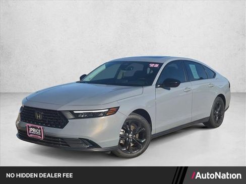 Used 2025 Honda Accord SE image 1
