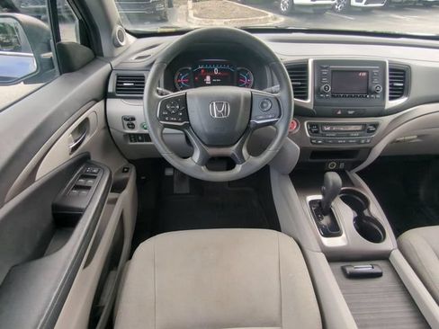 Used 2019 Honda Pilot LX image 18