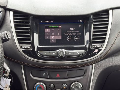 Used 2020 Chevrolet Trax LS FWD image 17