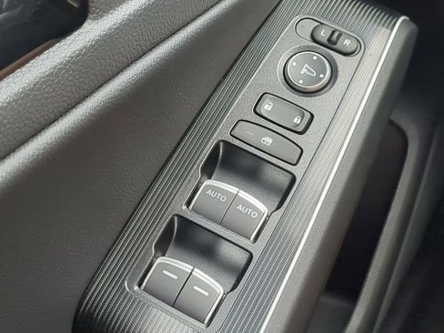 Used 2025 Honda Civic Sport Touring image 22