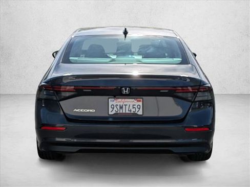 Used 2025 Honda Accord SE image 7