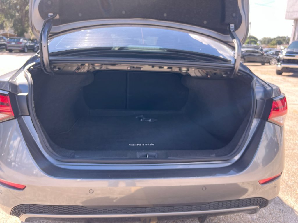 Used 2024 Nissan Sentra SV FWD image 18