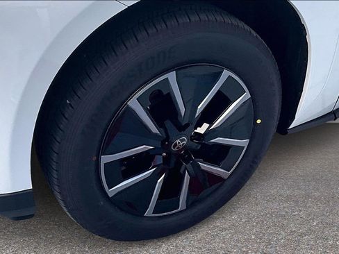 New 2026 Toyota bZ FWD image 9