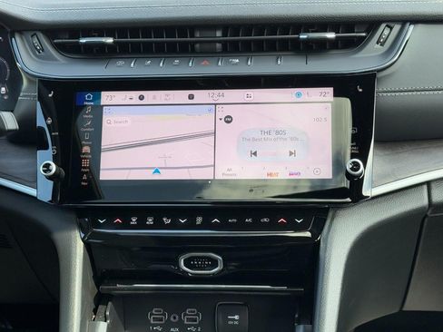 New 2026 Jeep Grand Cherokee Altitude AWD/4WD image 11