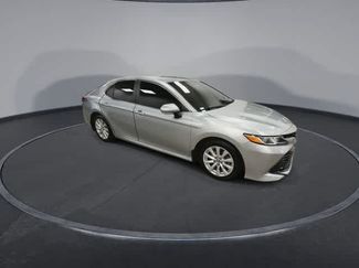 Used 2019 Toyota Camry LE w/ Convenience Package FWD video 2