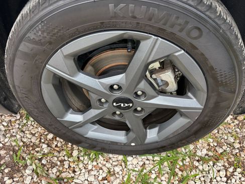 Used 2025 Kia K4 FWD image 32