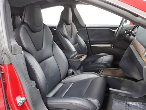 Used 2018 Tesla Model S 100D AWD/4WD image 26