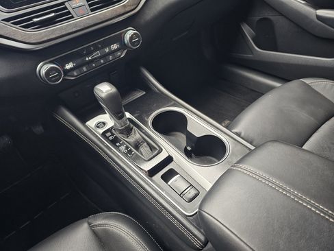 Certified 2025 Nissan Altima 2.5 SL AWD/4WD image 17