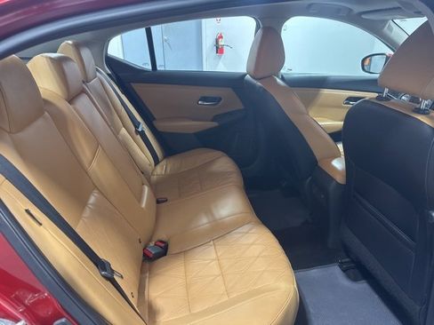 Used 2022 Nissan Sentra SV w/ SV Premium Package image 16