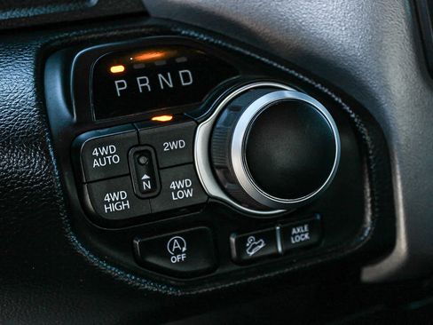 Used 2022 RAM 1500 Big Horn AWD/4WD image 19