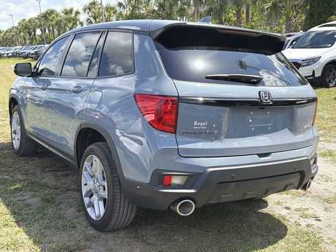 Used 2024 Honda Passport EX-L image 9