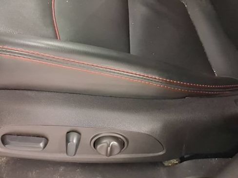 Used 2022 Chevrolet Equinox RS w/ RS Leather Package AWD/4WD image 23