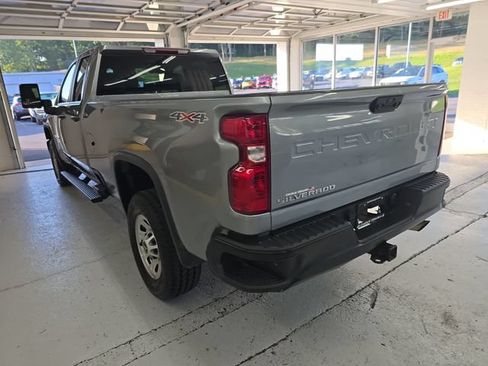 Used 2024 Chevrolet Silverado 2500 W/T w/ WT Convenience Package AWD/4WD image 3
