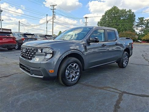 New 2025 Ford Maverick XLT w/ XLT Luxury Package image 3