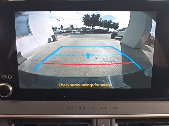 Used 2026 Toyota Prius XLE FWD image 10