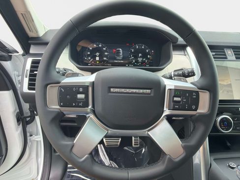 New 2026 Land Rover Discovery Dynamic SE AWD/4WD image 24