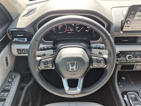 Certified 2025 Honda Pilot EX-L image 20