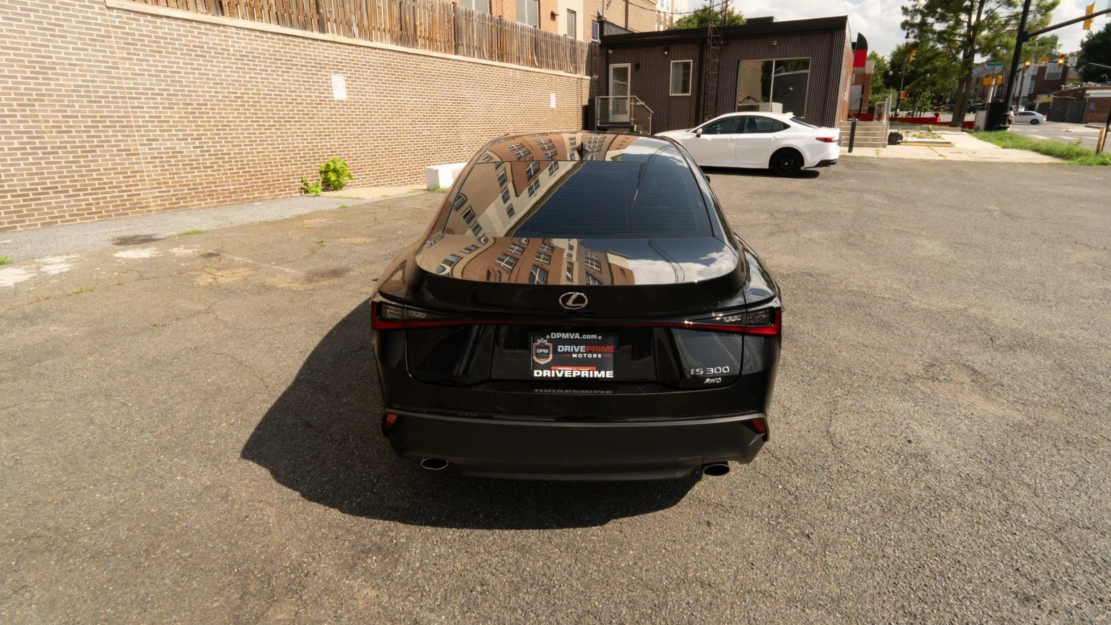 Used 2022 Lexus IS 300 AWD w/ Premium Package image 4