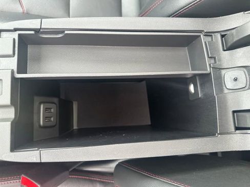 Used 2022 Chevrolet Equinox RS w/ RS Leather Package image 30