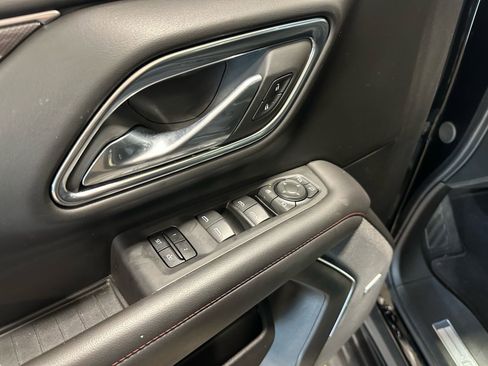 Used 2024 Chevrolet Tahoe RST w/ Sport Performance Package image 11