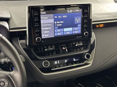 Used 2021 Toyota Corolla SE w/ SE Premium Package image 6