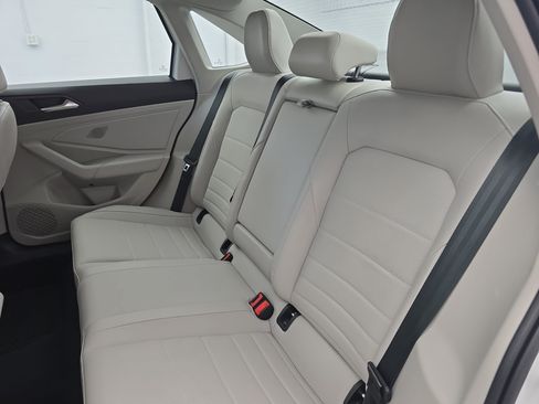 Certified 2023 Volkswagen Jetta SE FWD image 13
